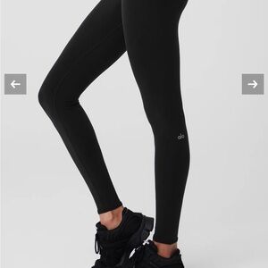 Alo Yoga High Waist Airbrush Legging Like New